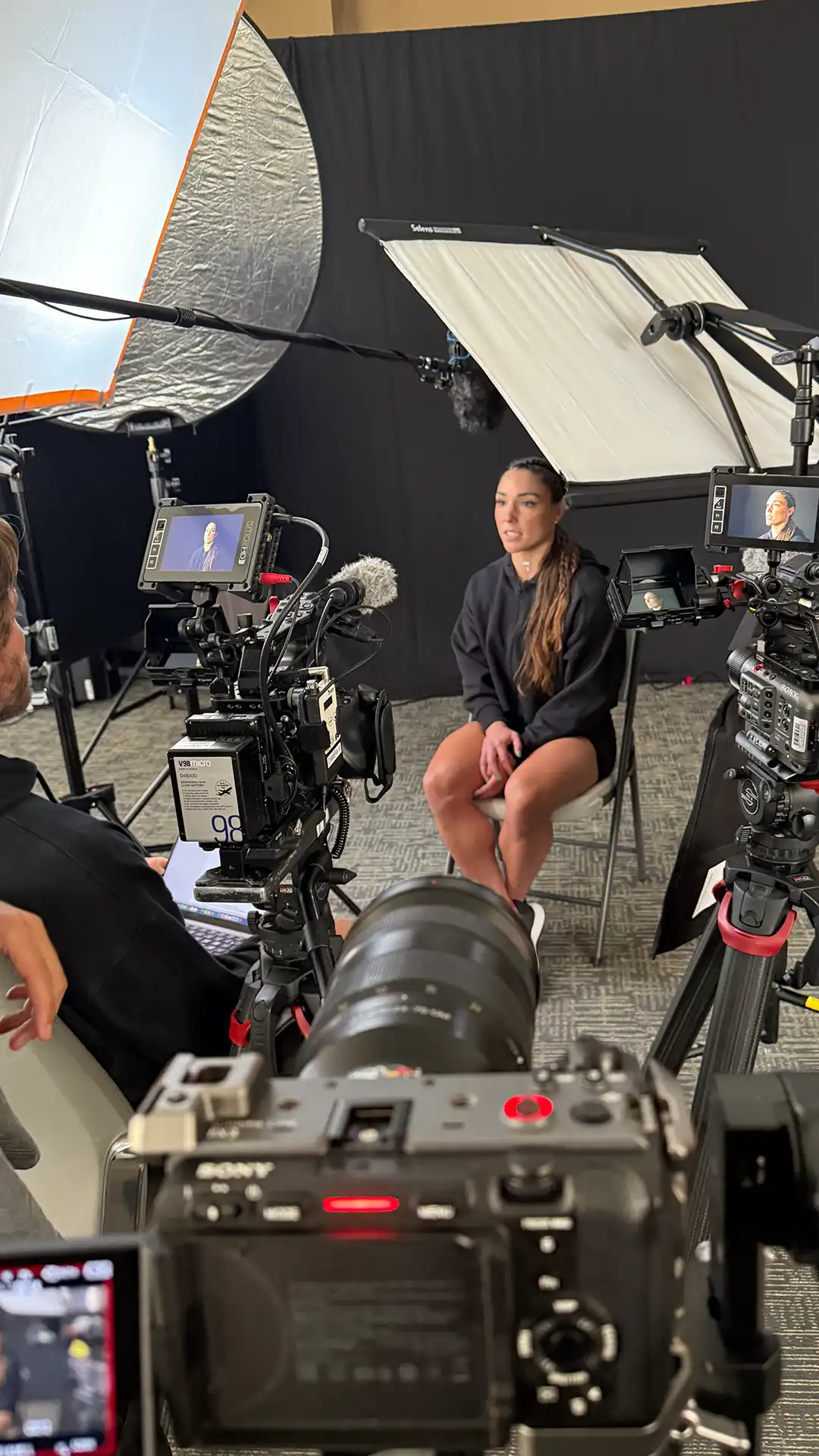 Behind the scenes - Laura Horvath Documentary 4